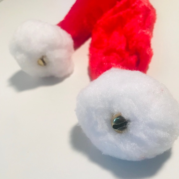 NWOT Holiday Scarves/Wraps, 2 bundle - Picture 5 of 7